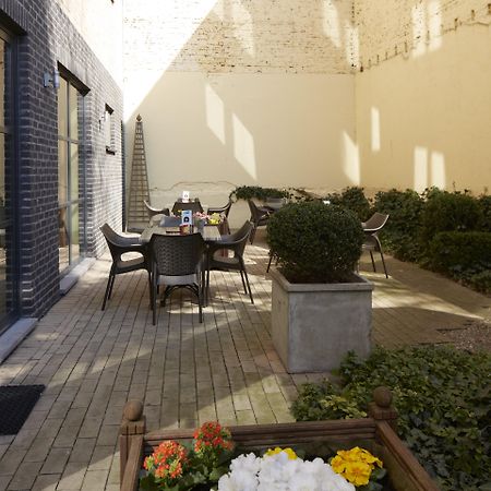 Holiday Inn Express Hasselt By Ihg Exteriör bild