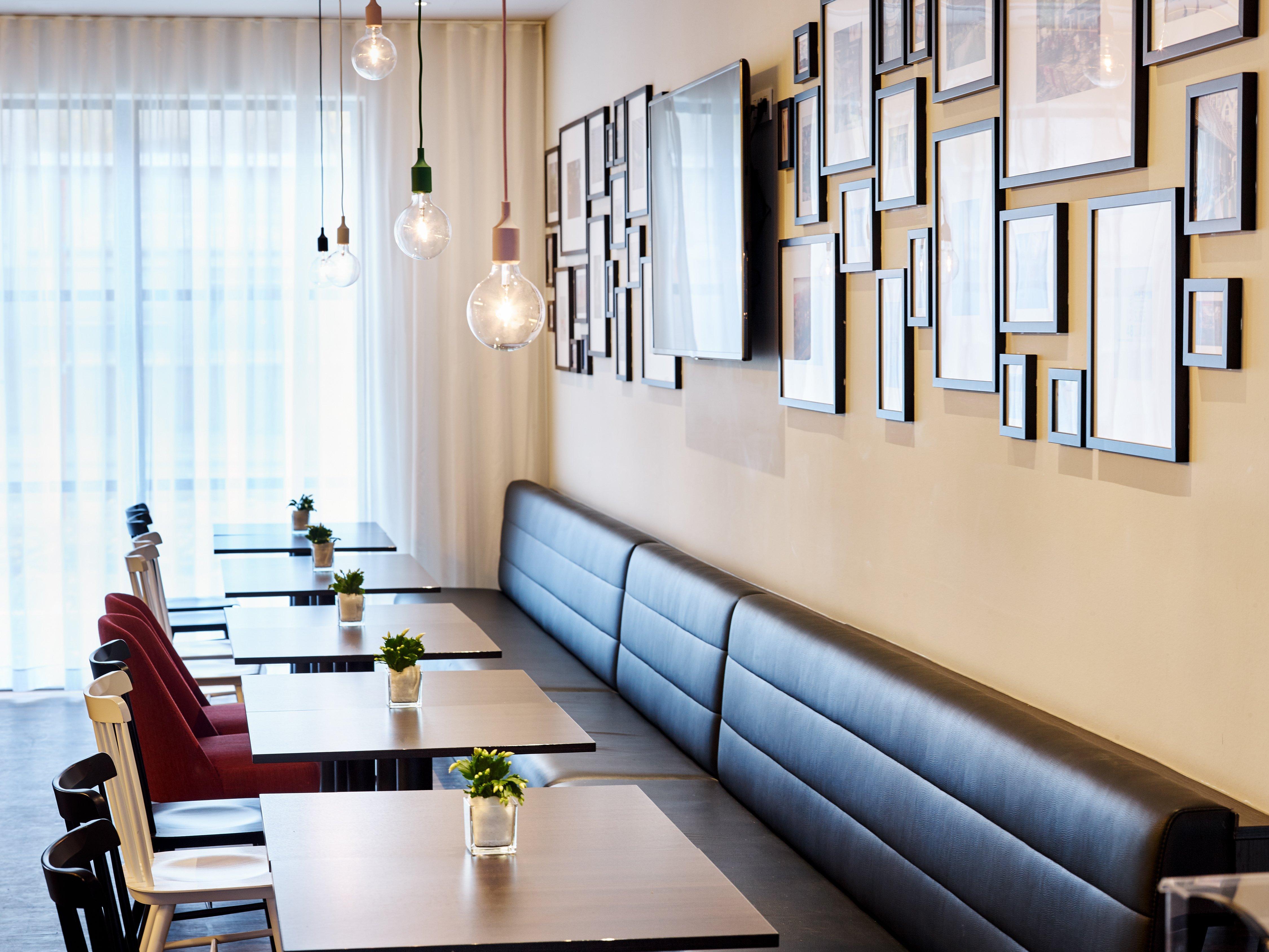 Holiday Inn Express Hasselt By Ihg Exteriör bild