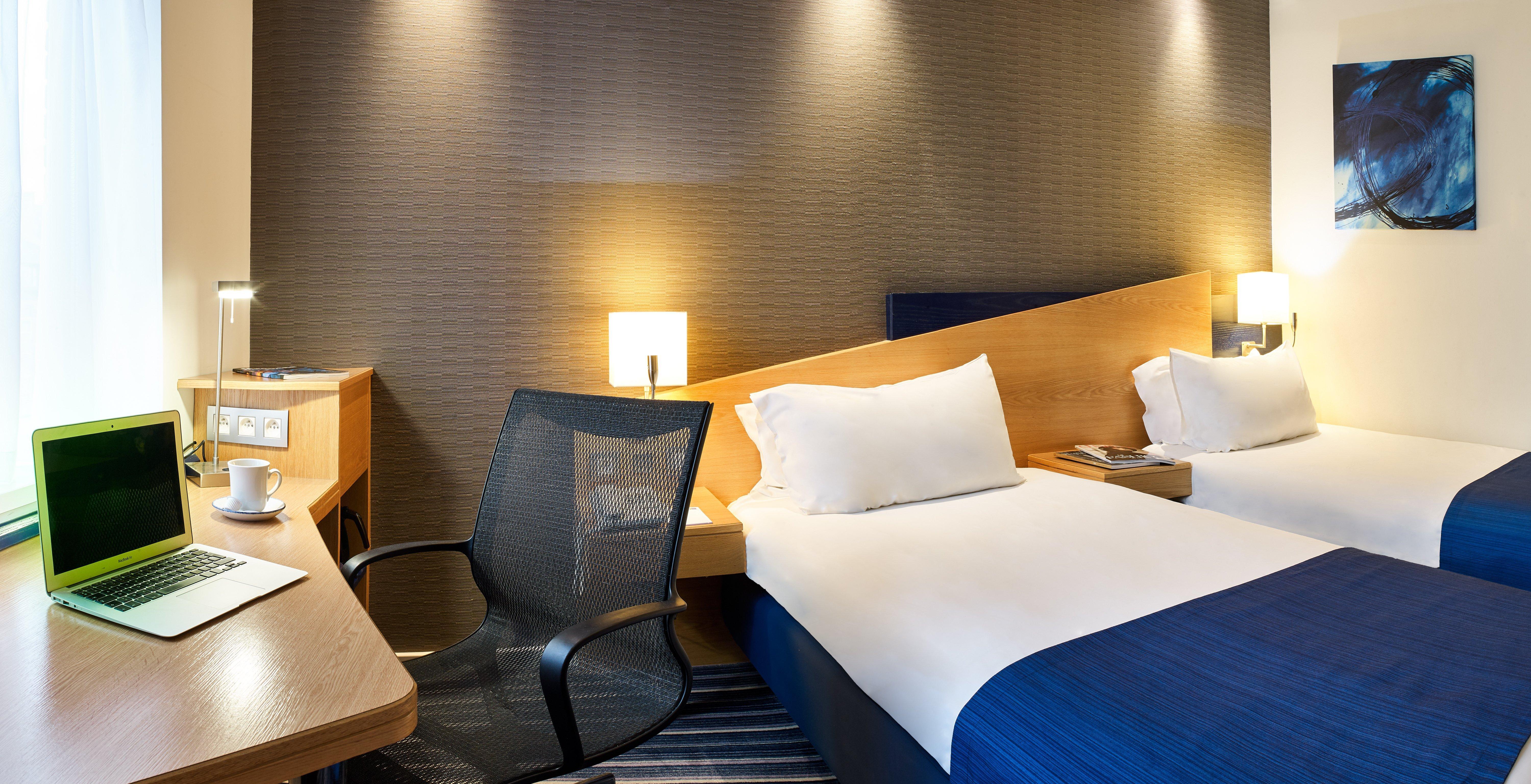 Holiday Inn Express Hasselt By Ihg Exteriör bild