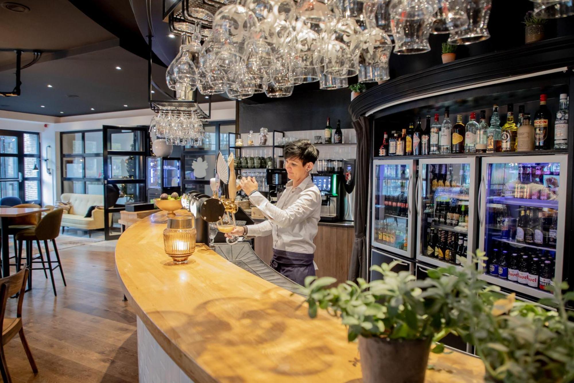 Holiday Inn Express Hasselt By Ihg Exteriör bild