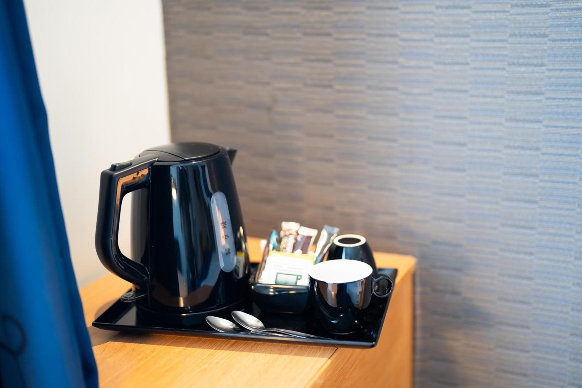 Holiday Inn Express Hasselt By Ihg Exteriör bild