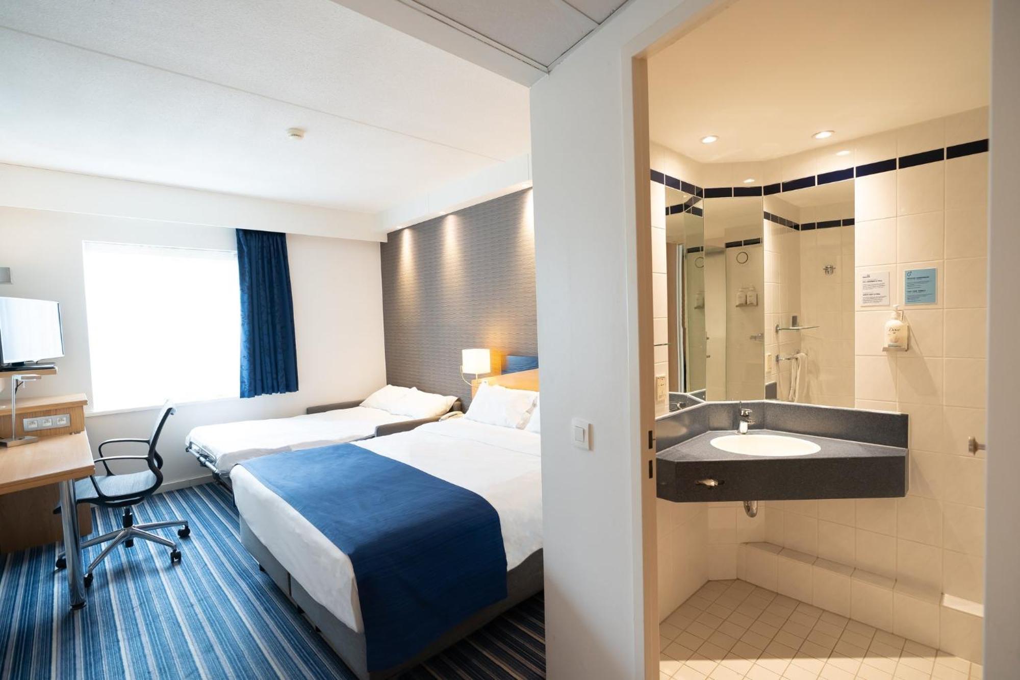 Holiday Inn Express Hasselt By Ihg Exteriör bild
