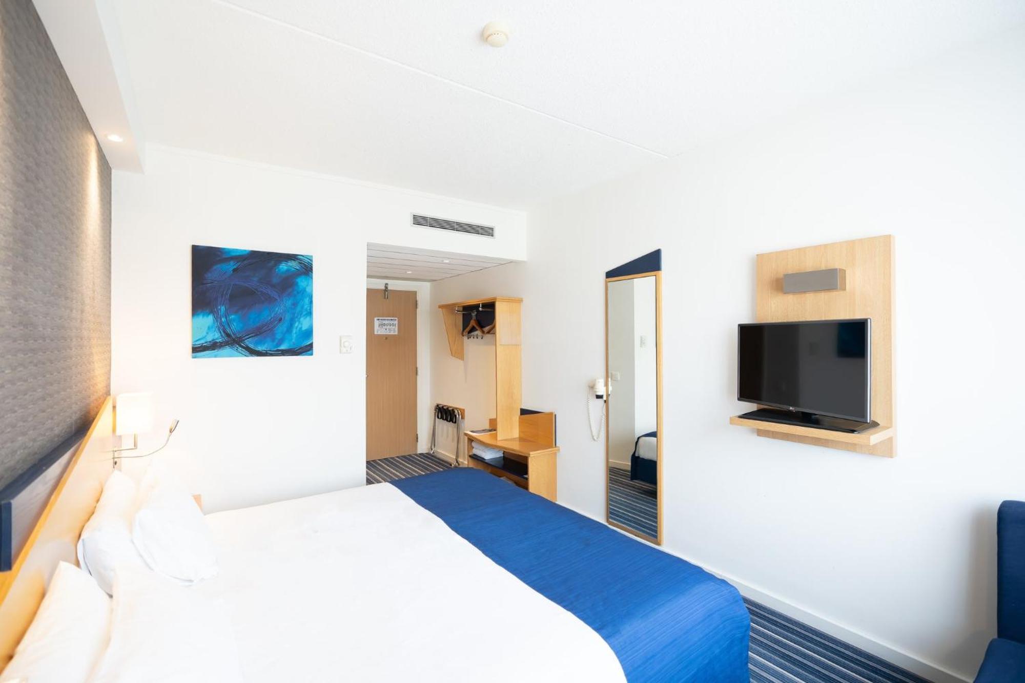 Holiday Inn Express Hasselt By Ihg Exteriör bild